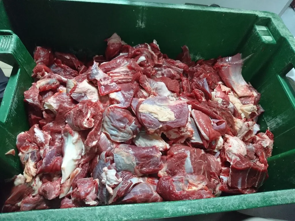 Фотография продукта ГОВЯДИНА - котлетное мясо/ тримминг ГОСТ